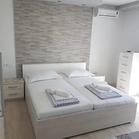 Apartmani Anita Makarska Extérieur photo